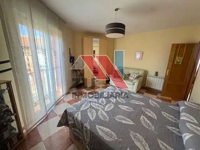Habitación de Casa o chalet en venta en Novés con Terraza y Balcón