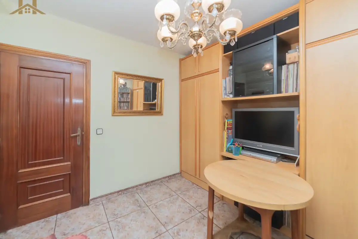 Dormitori de Pis en venda en Alcorcón amb Calefacció, Terrassa i Moblat