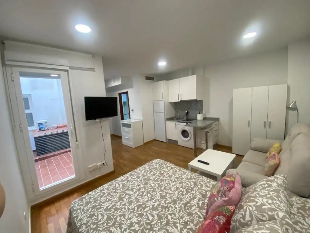 Loft zur Miete in Huelva, Huelva