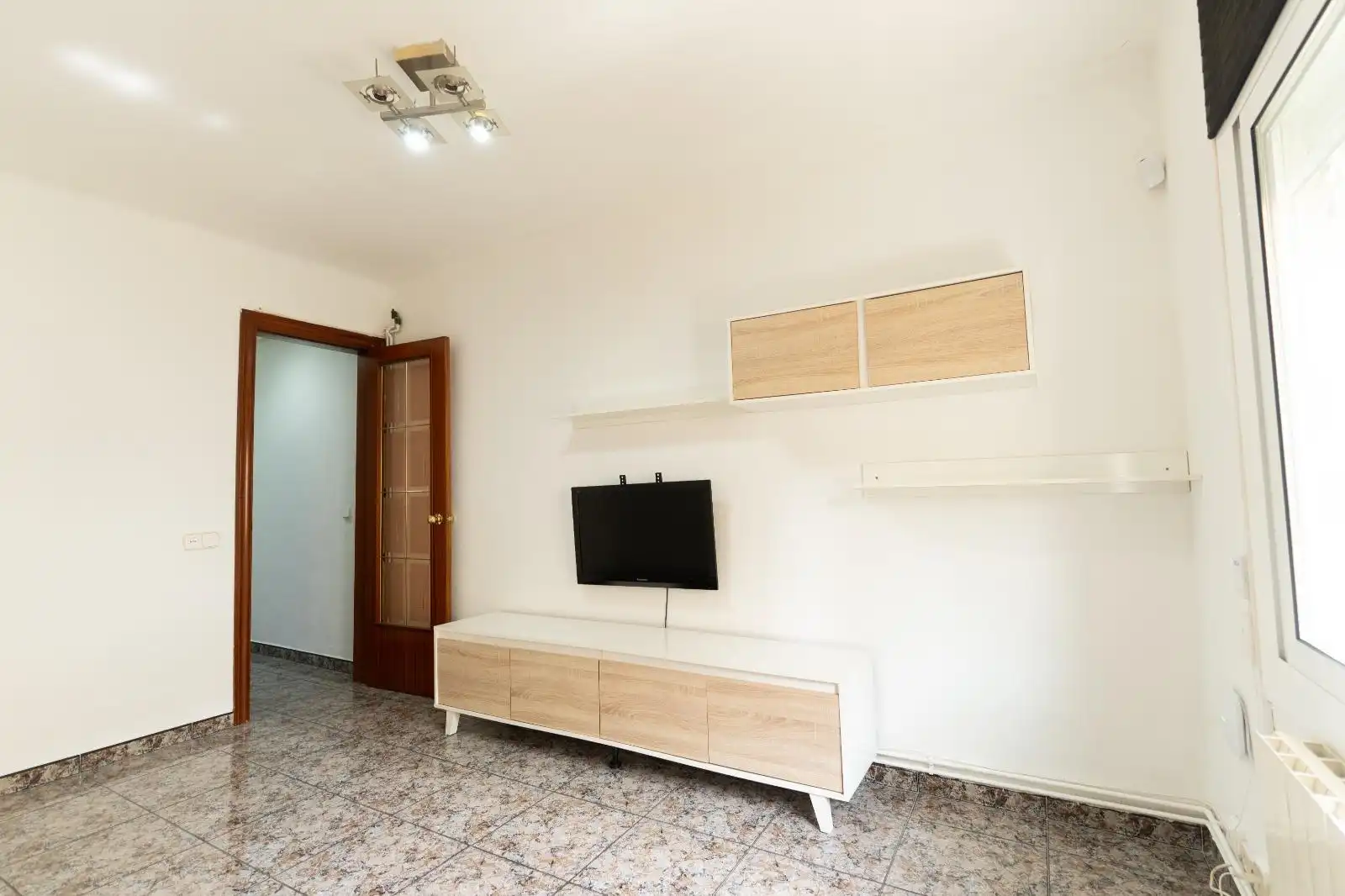 Sala de estar de Apartamento en venta en L'Hospitalet de Llobregat con Aire acondicionado y Calefacción