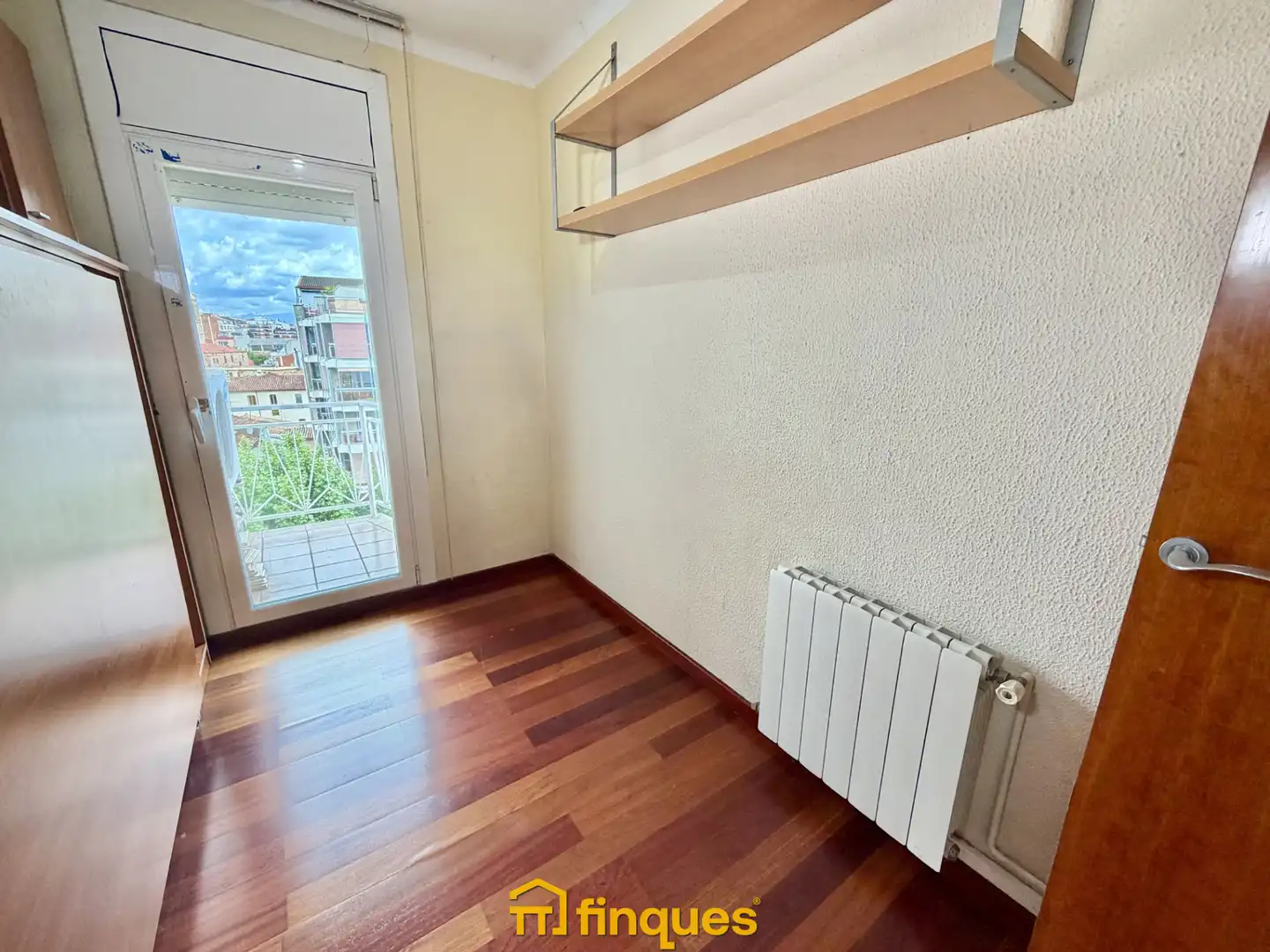 Habitación de Piso en venta en Mollet del Vallès con Aire acondicionado, Calefacción y Parquet