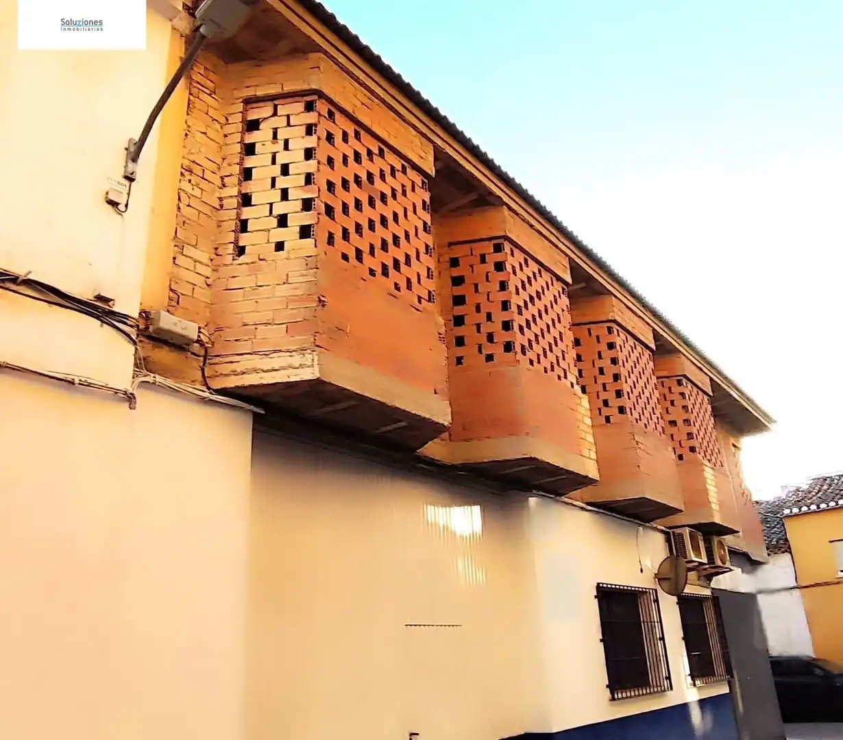 Exterior view of Houses for sale in Albacete