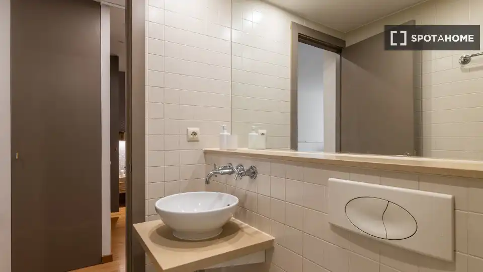 Flat with terrace to rent in Eixample, imagen 7