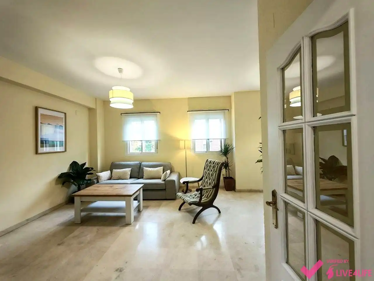 Wohnzimmer von Maisonette zur Miete in Sevilla mit Klimaanlage, Terrasse und Möbliert