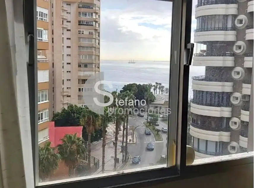 Vista exterior de Piso en venta en Marbella con Parquet y Terraza