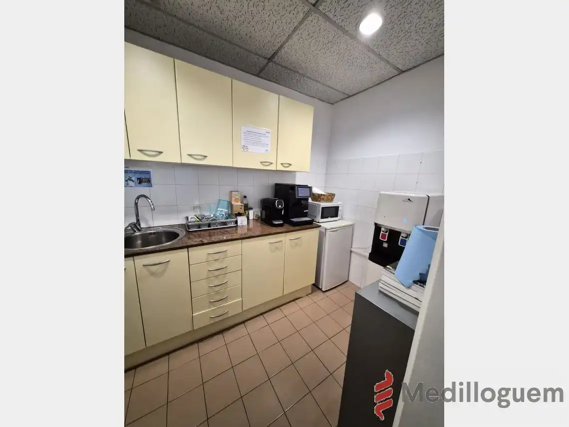 Cocina de Oficina de alquiler en Les Corts