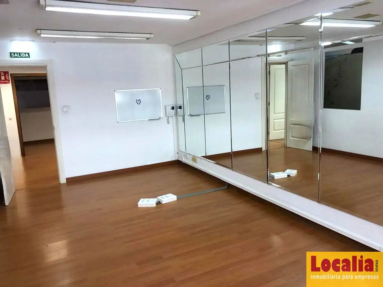 Büro mit Aufzug zum Verkauf in Centro
