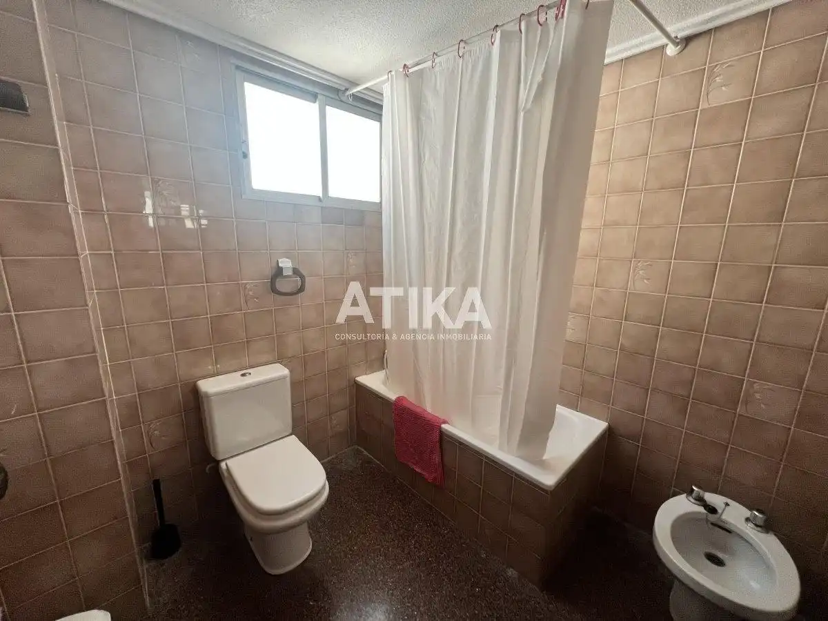 Baño de Piso de alquiler en Ontinyent con Balcón