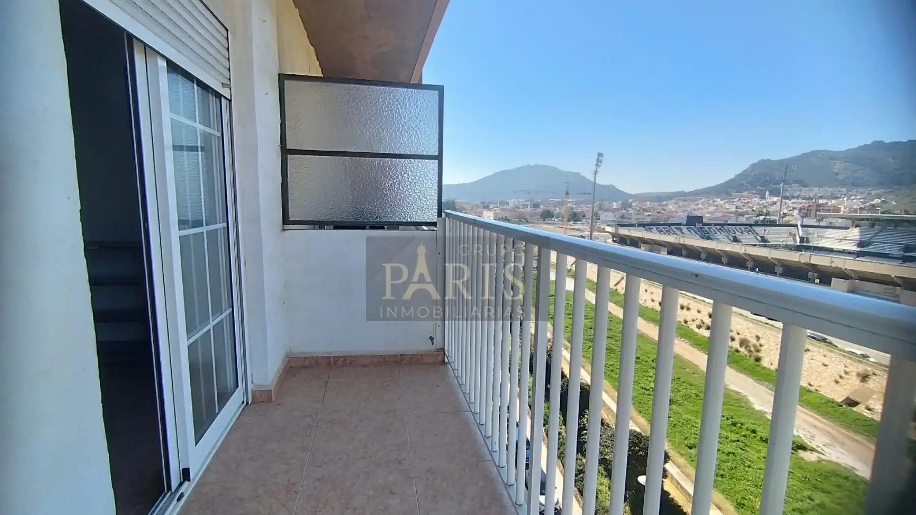 Piso de alquiler en Alameda