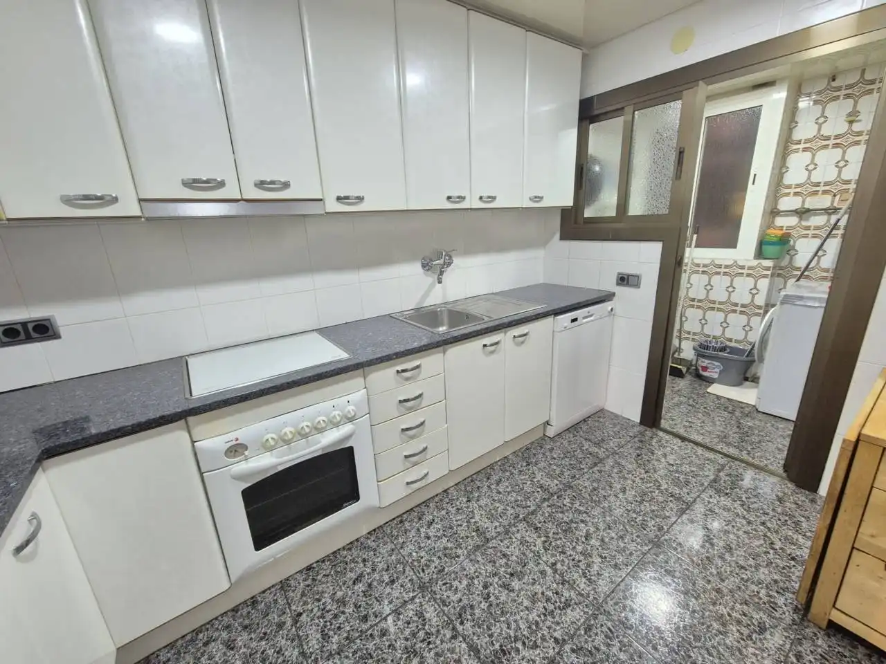 Piso con terraza en venta en Calle Don Pelayo, imagen 3