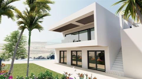 Villa en venta en Estepona