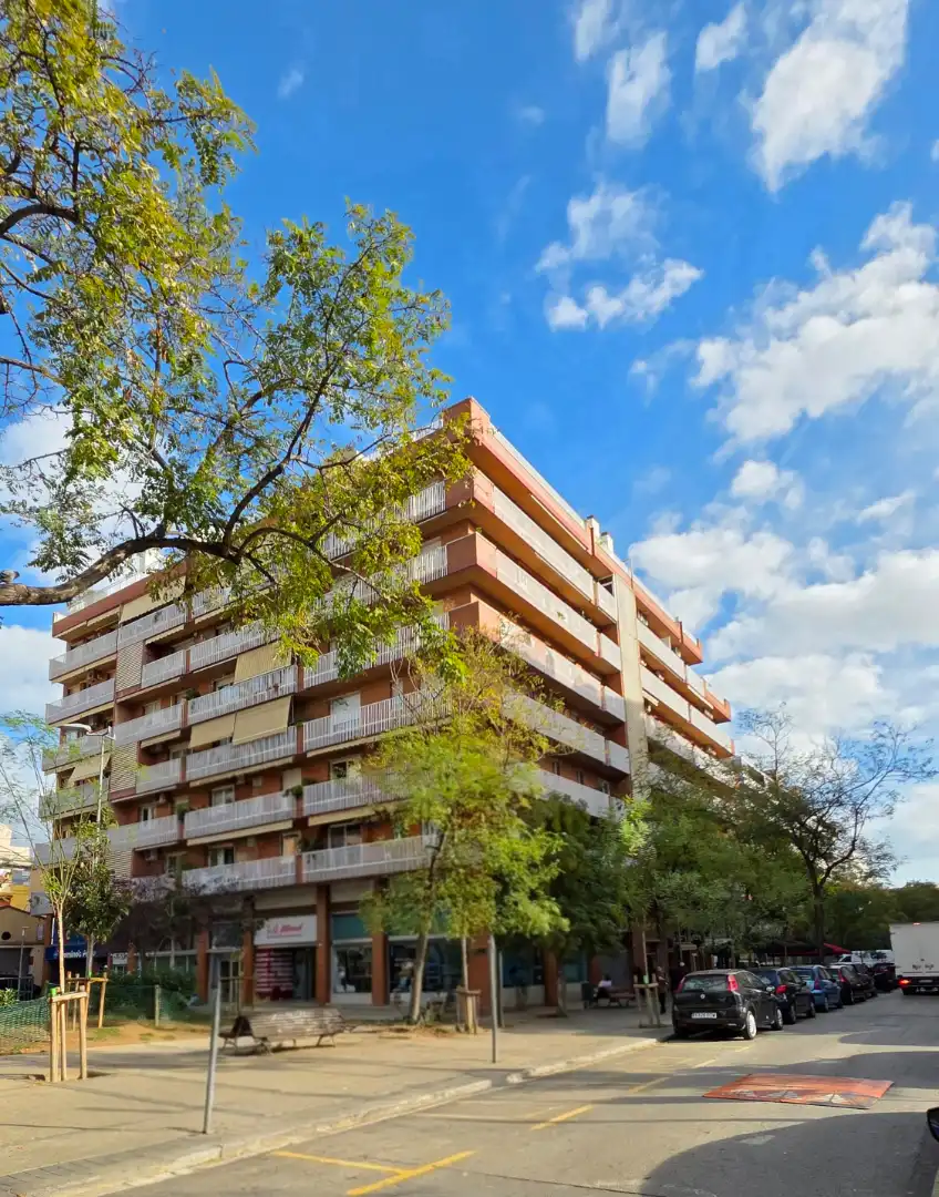 Vista exterior de Garaje en venta en Barcelona