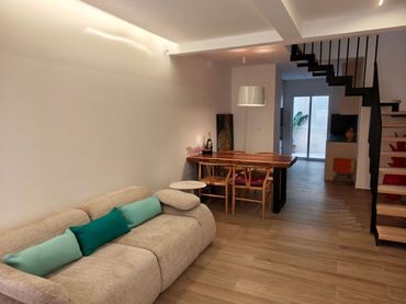 Casa con balcone in vendita a CALLE DEL FILET DE DINS