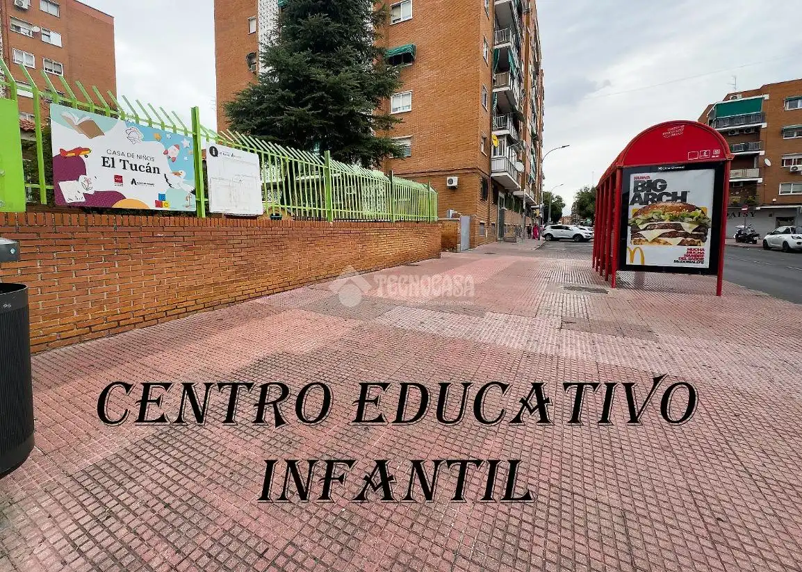 Vista exterior de Pis en venda en Alcalá de Henares amb Aire condicionat i Calefacció