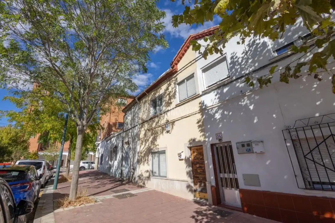 Casa aparellada en venda a Girón, imagen 20
