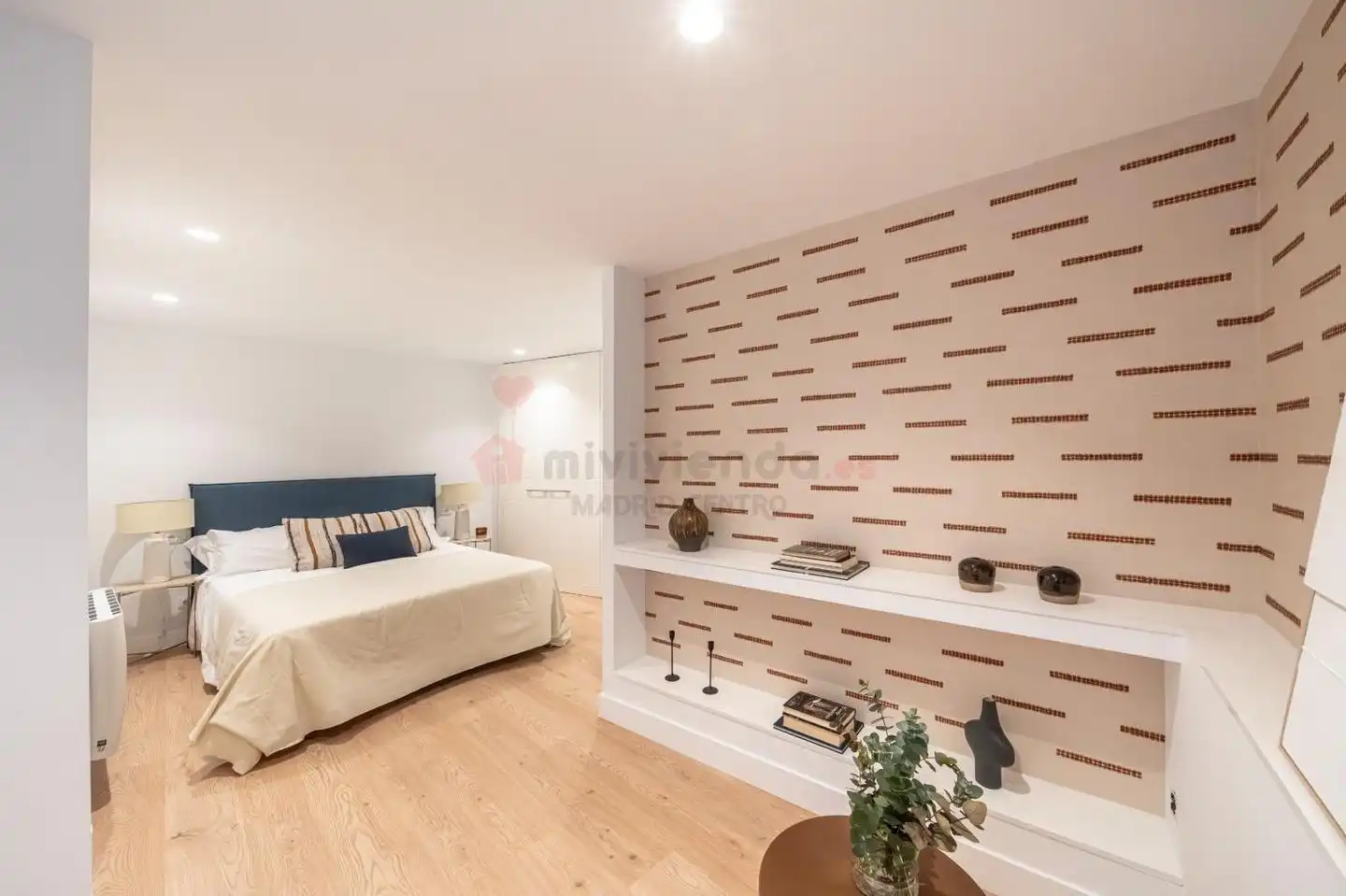 Piso con terraza en venta en Calle de Pérez Galdós, imagen 23