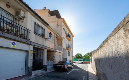Exterior view of Apartment for sale in Armilla  with Air Conditioner, Heating and Parquet flooring