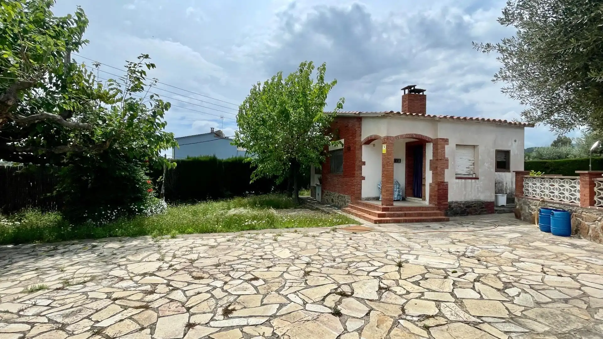 Vista exterior de Casa o xalet en venda en Santa Eulàlia de Ronçana amb Calefacció, Jardí privat i Terrassa