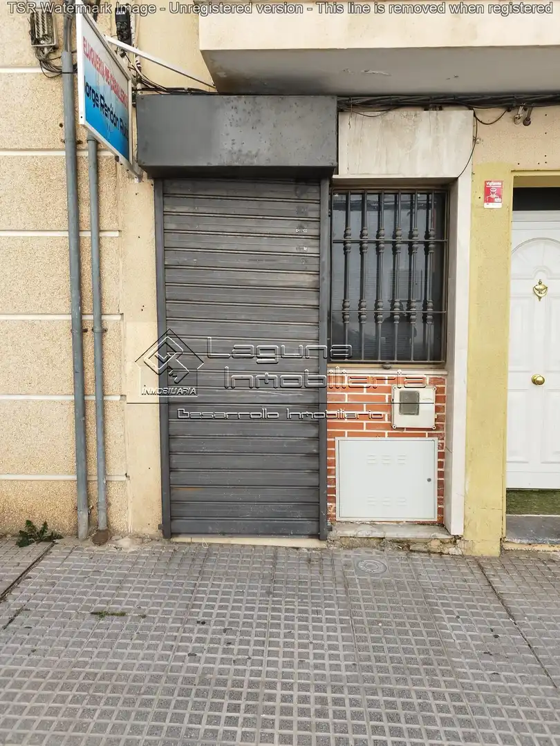 Locale commerciale in vendita a El Cristo - Cayetano Roldán, imagen 3