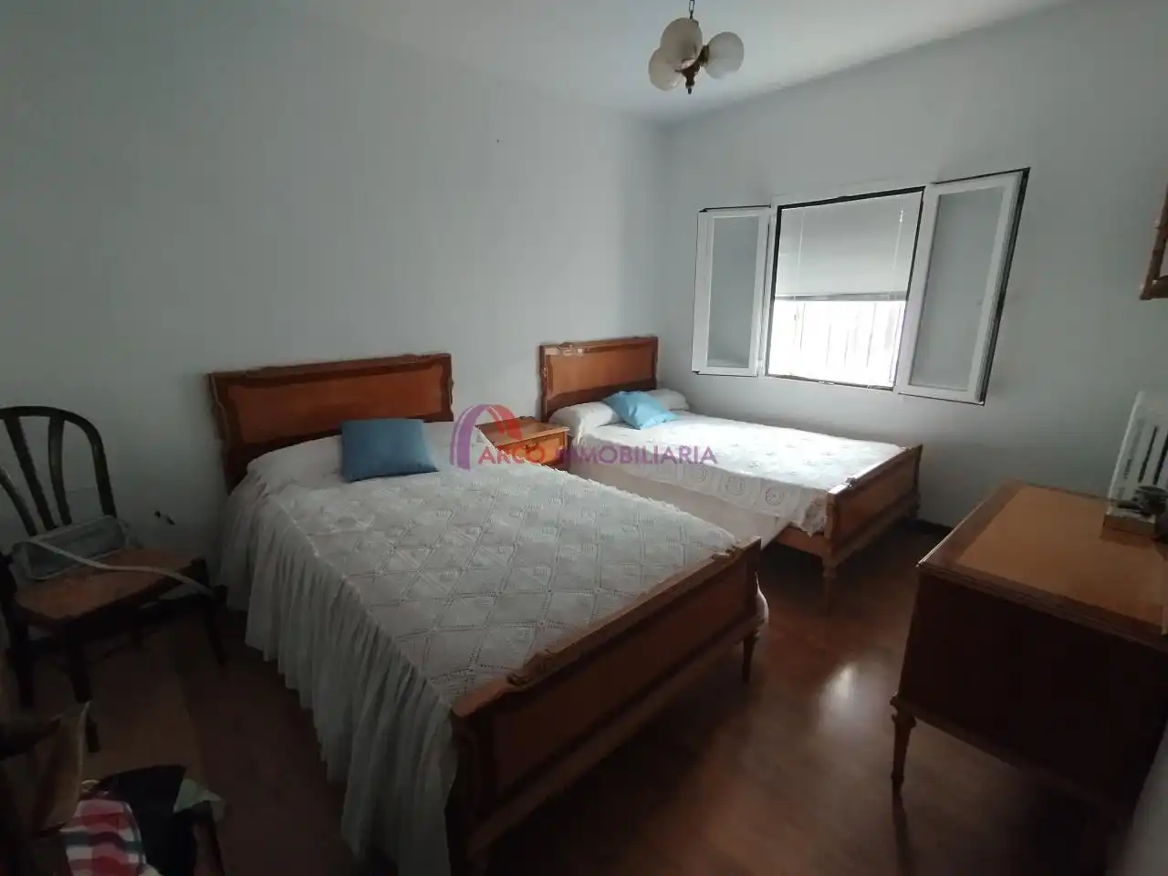 Habitación de Casa o chalet en venta en Burgos con Calefacción, Jardín privado y Parquet