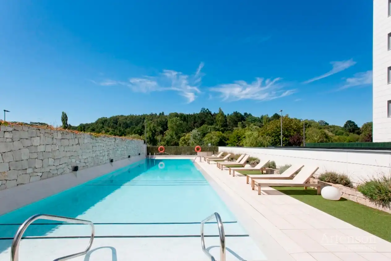 Piscina de Piso en venta en Berango con Calefacción, Terraza y Trastero