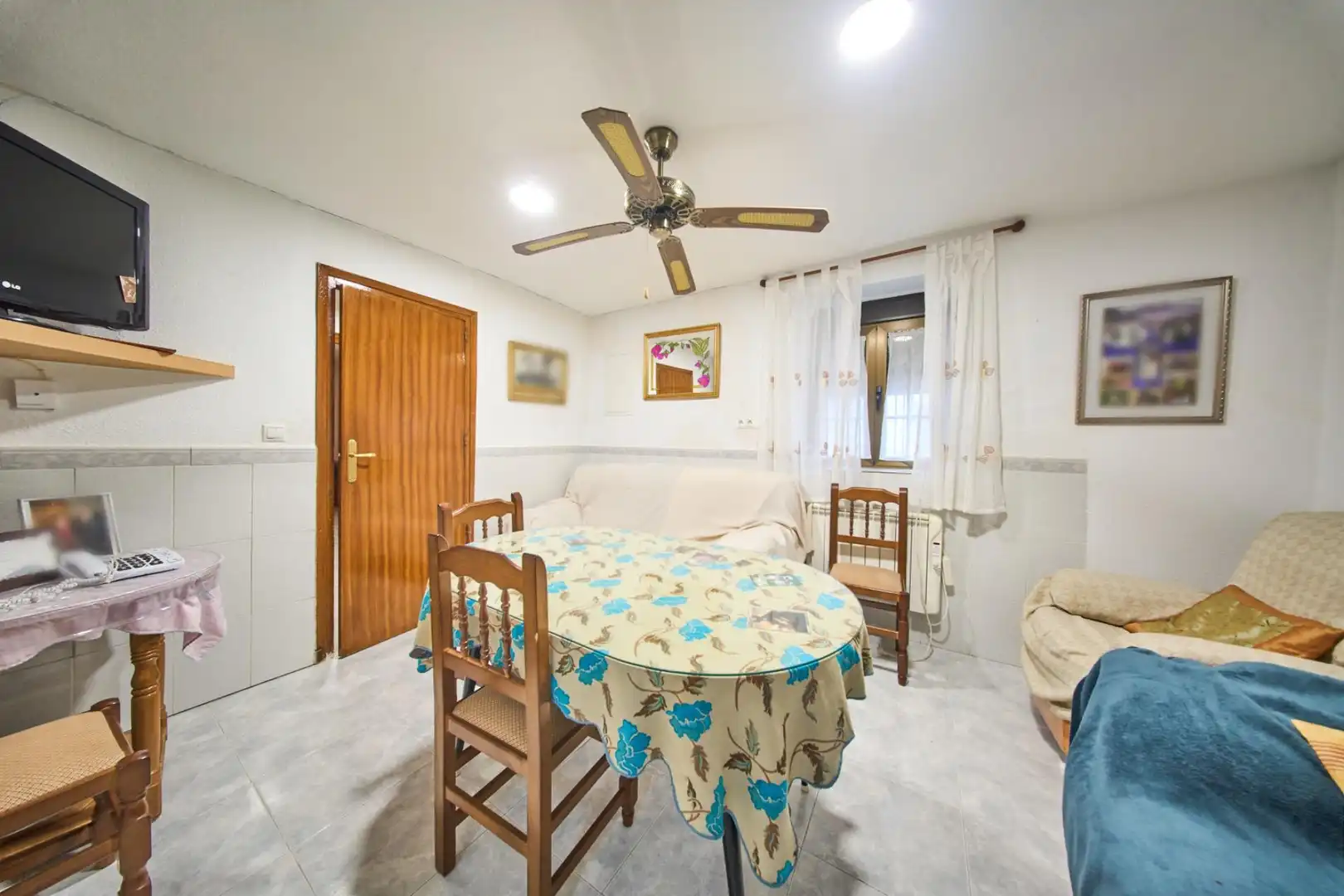 Dormitori de Casa o xalet en venda en Moclín