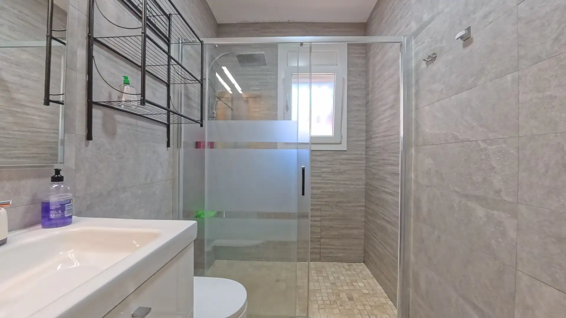 Baño de Casa o chalet en venta en Cunit con Aire acondicionado, Calefacción y Jardín privado