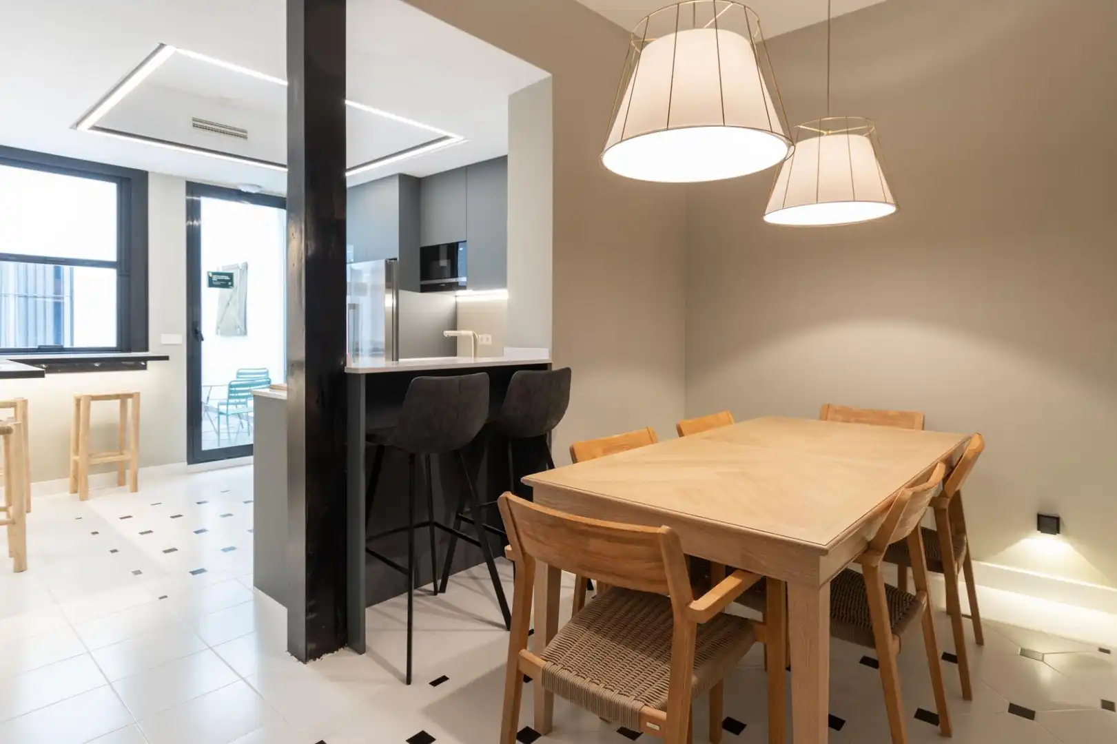 Küche von Wohnung zur Miete in Madrid mit Klimaanlage und Möbliert