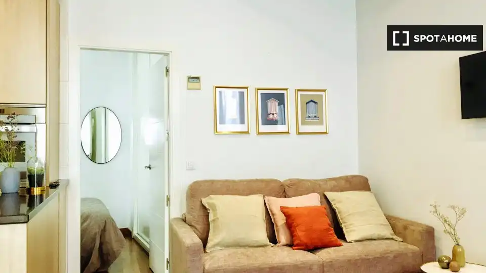 Wohnung zur Miete in Centro, imagen 5