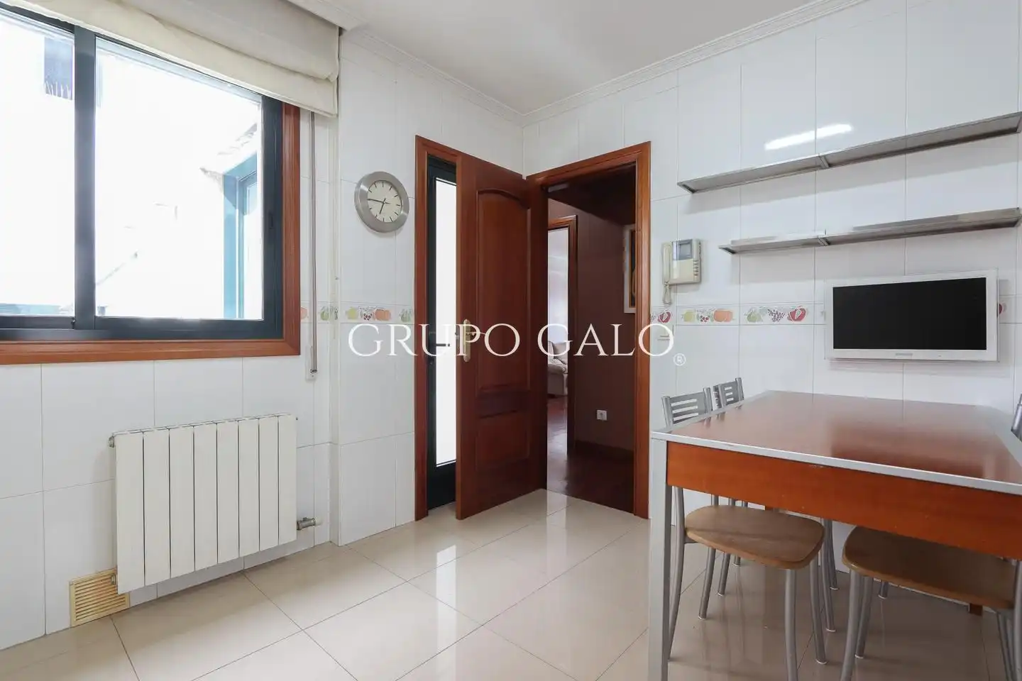 Habitación de Ático en venta en Vigo  con Calefacción, Parquet y Trastero