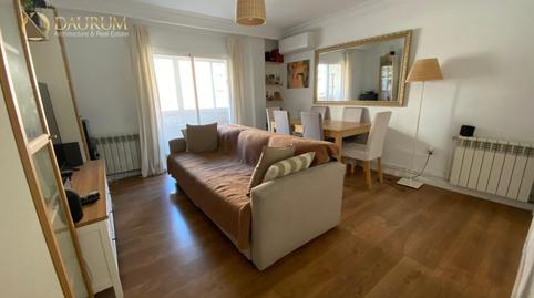 Foto 2 de Piso en venta en Via Complutense, Caballería Española, Alcalá de Henares