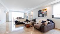 Living room of House or chalet for sale in Torrent  with Air Conditioner, Heating and Parquet flooring