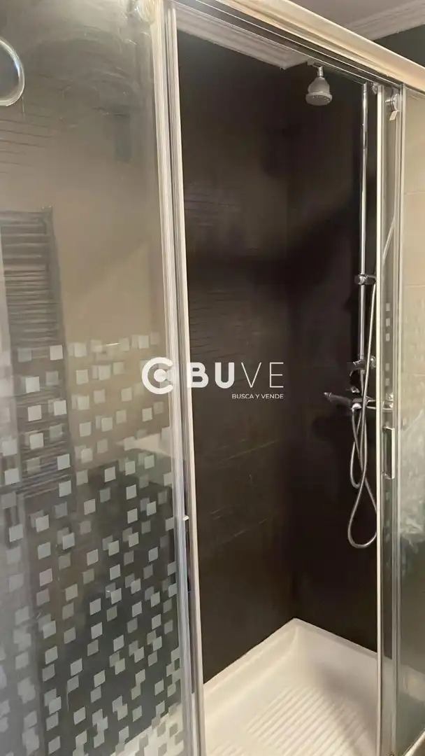 Baño de Piso de alquiler en Valladolid con Calefacción, Terraza y Amueblado