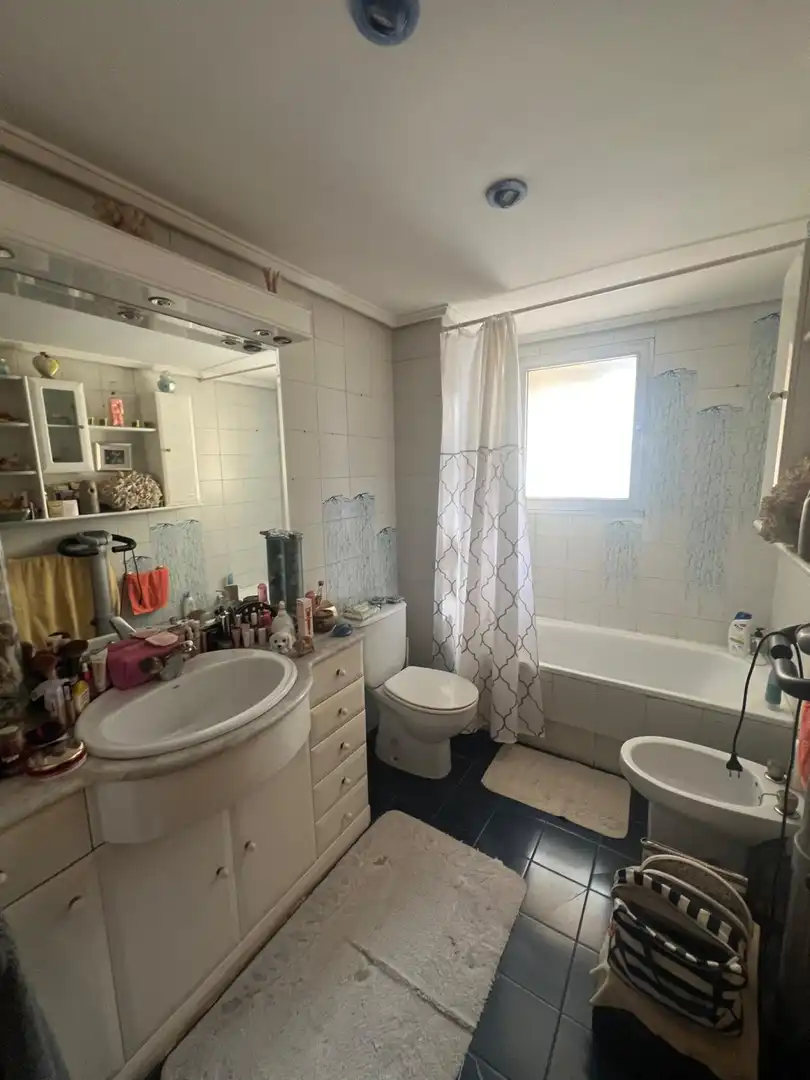 Baño de Piso en venta en  Logroño con Calefacción, Trastero y Balcón