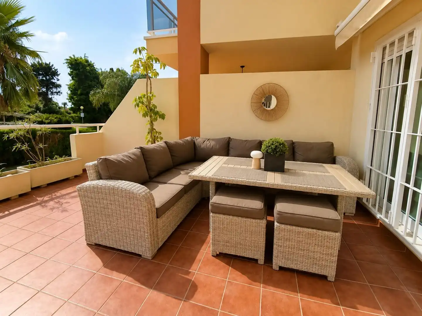 Terrassa de Apartament de lloguer en Dénia amb Aire condicionat, Calefacció i Jardí privat