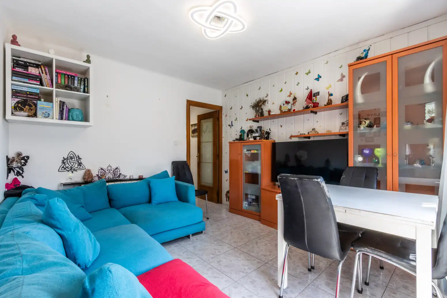 Living room of Flat for sale in Terrassa  with Air Conditioner, Heating and Balcony