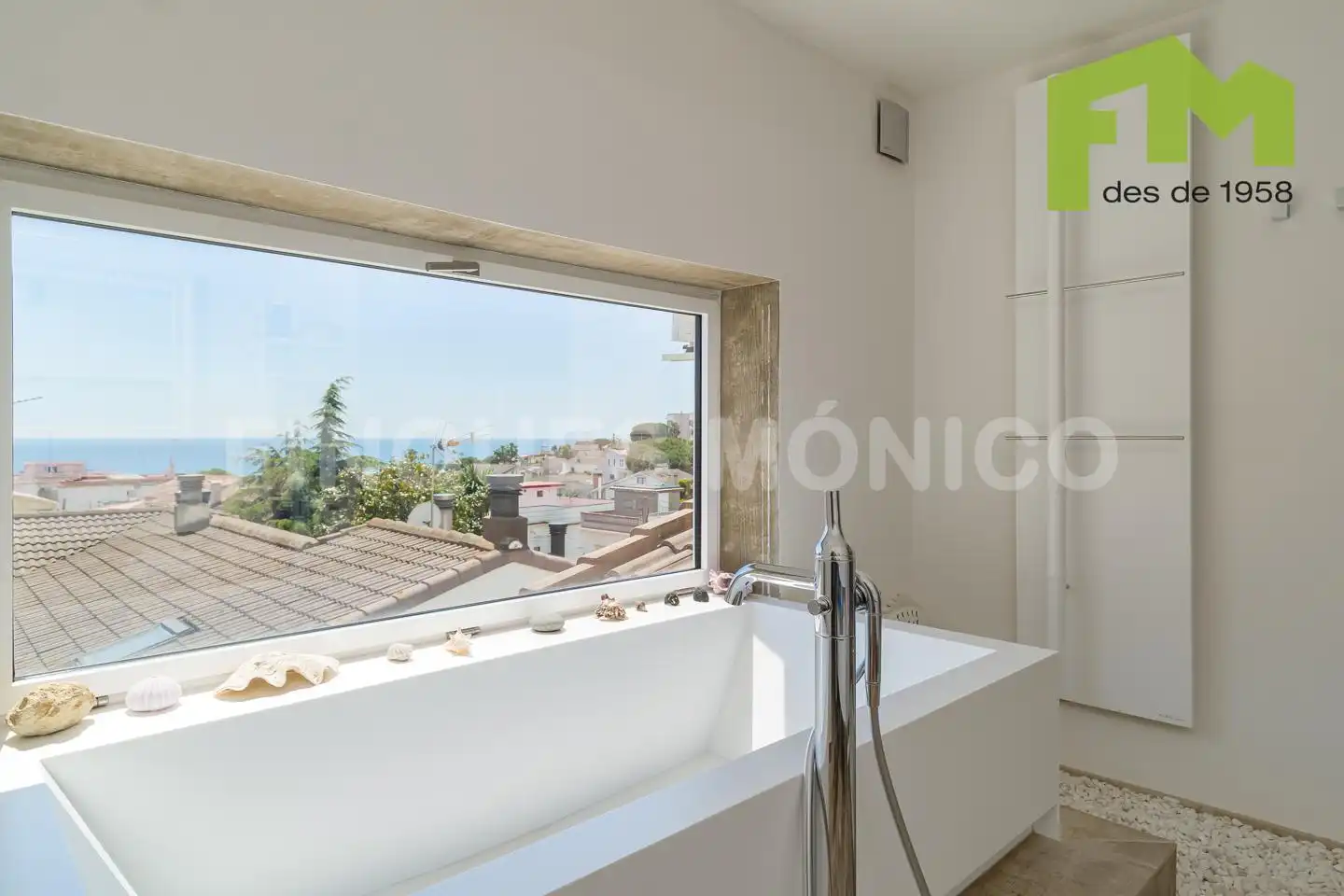 Baño de Casa o chalet en venta en El Masnou con Aire acondicionado, Calefacción y Jardín privado