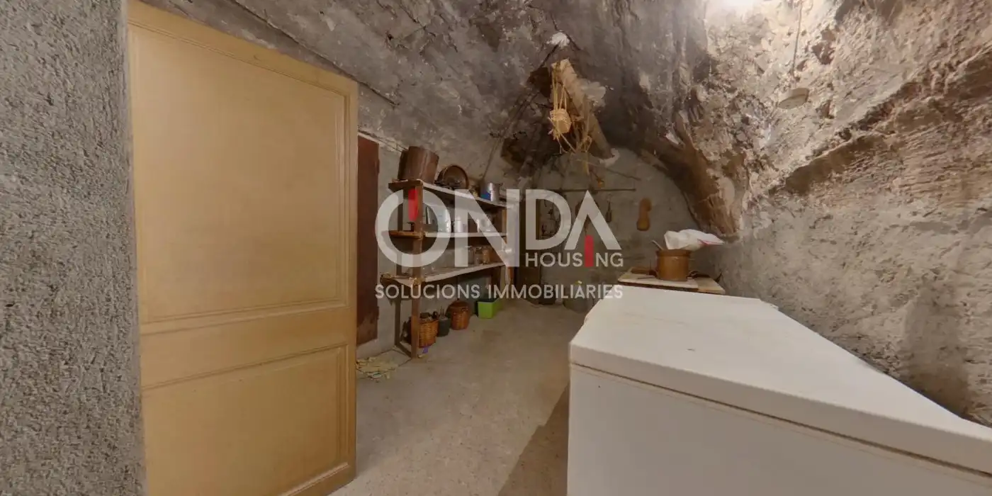 Casa adosada en venta en Calle Ravàl del Vall, 25, Salàs de Pallars