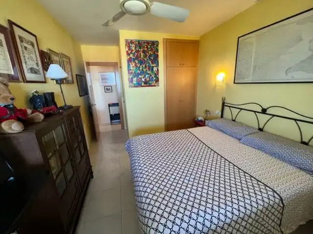 Dormitori de Apartament en venda en La Ràpita amb Terrassa, Traster i Piscina comunitària