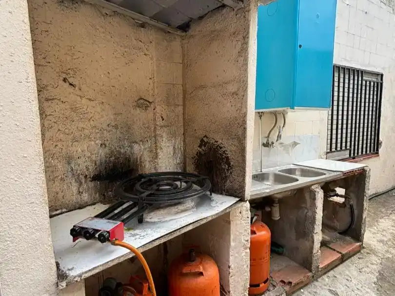 Cuina de Casa adosada en venda en Onda amb Aire condicionat