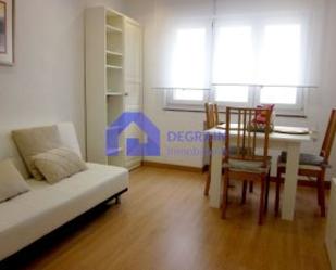 Bedroom of Flat to rent in Oviedo   with Heating