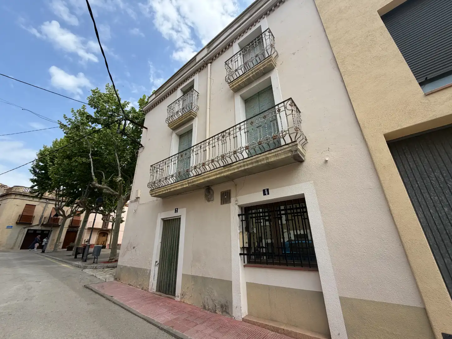 Exterior view of Detached homes for sale in El Pla del Penedès  with Furnished and Balcony