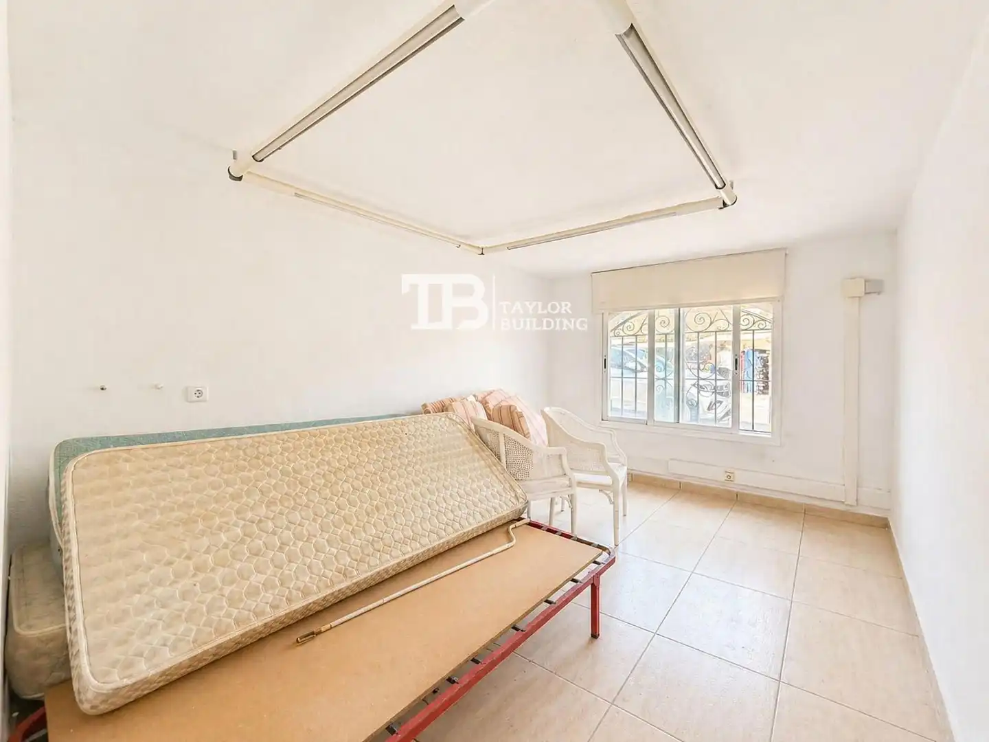 Bedroom of Commercial properties for sale in Calvià
