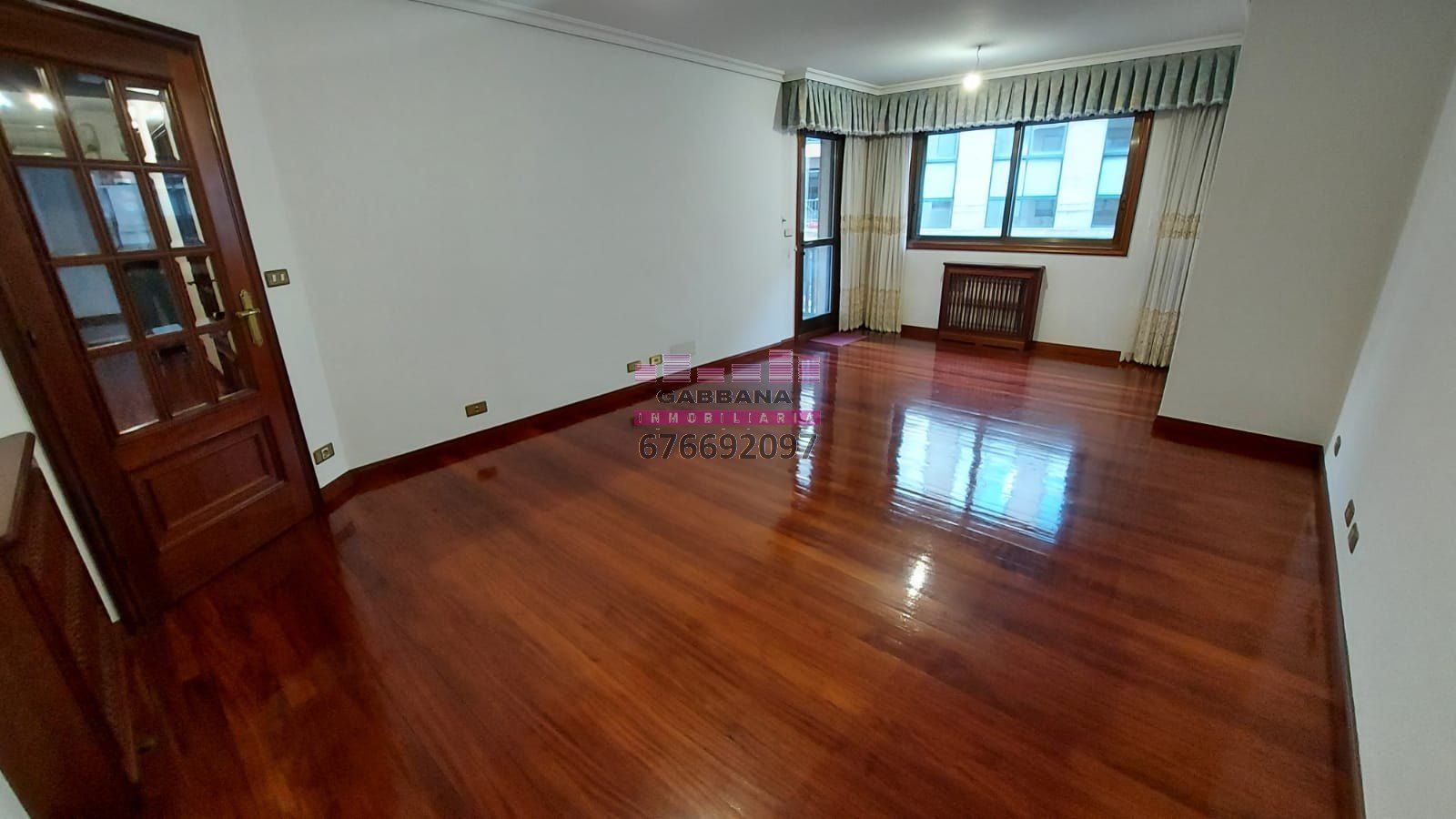 Flat to rent in Praza Independencia