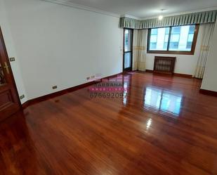 Flat to rent in Praza Independencia