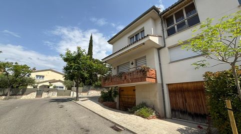 Foto 2 de Casa adosada en venta en Sant Esteve Sesrovires, Barcelona