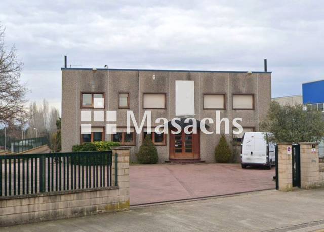 Nave industrial en Alquiler en Cassà de la Selva