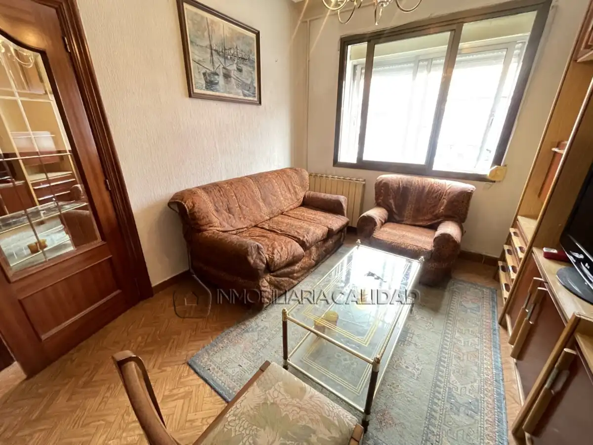 Wohnzimmer von Haus oder Chalet zum Verkauf in Burgos mit Heizung