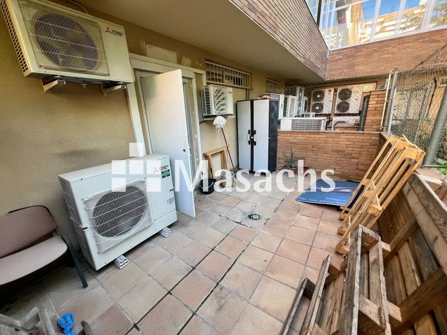 Terraza de Oficina en venta en Rubí