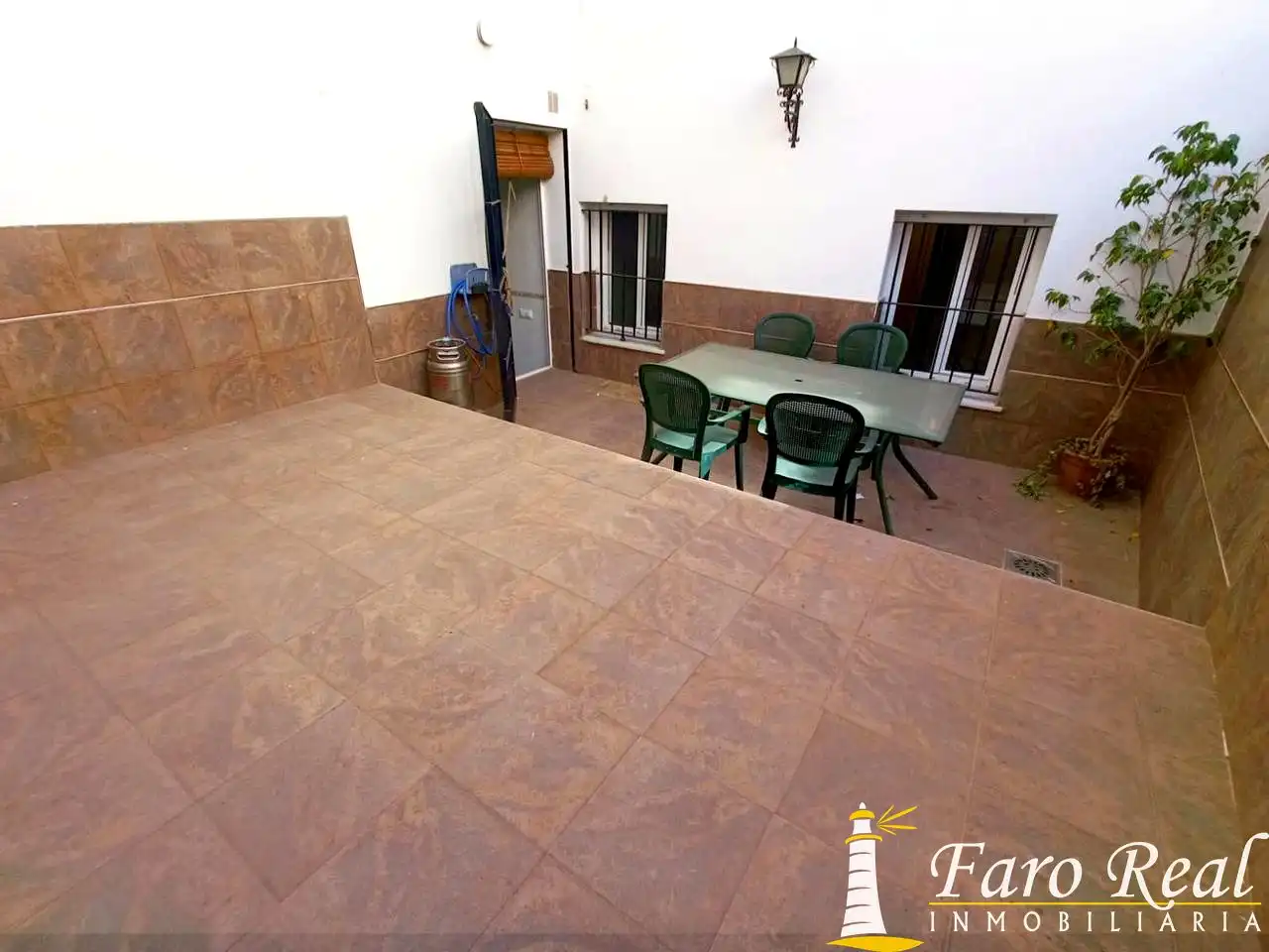 Terrasse von Erdgeschoss zum Verkauf in Sanlúcar de Barrameda mit Abstellraum